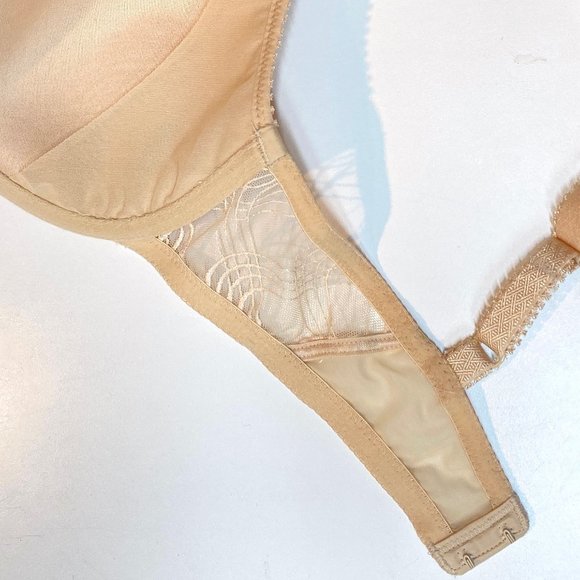 Wacoal Underwire Bra 34D Beige 853266 Like New Condition - Picture 8 of 9